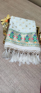 Off White Handloom Banarasi Silk Paithani Design Dupatta - Luxurion World