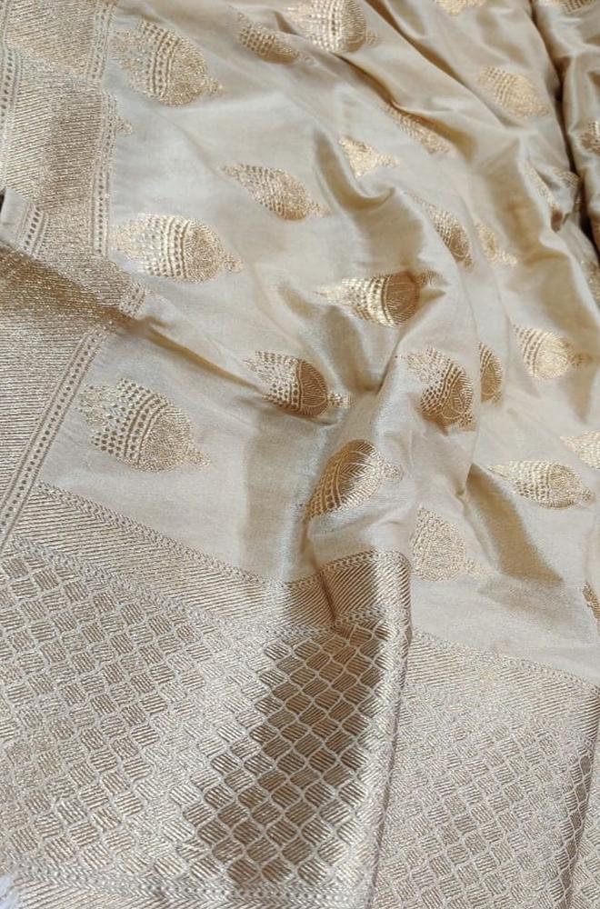 Pastel Handloom Banarasi Silk Jhumka Design Dupatta - Luxurion World