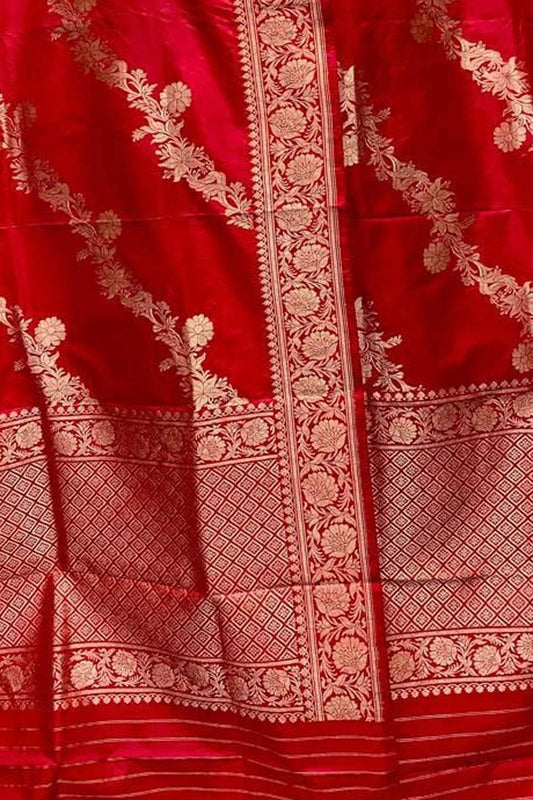 Elegant Red Banarasi Handloom Pure Katan Silk Dupatta - Luxurion World