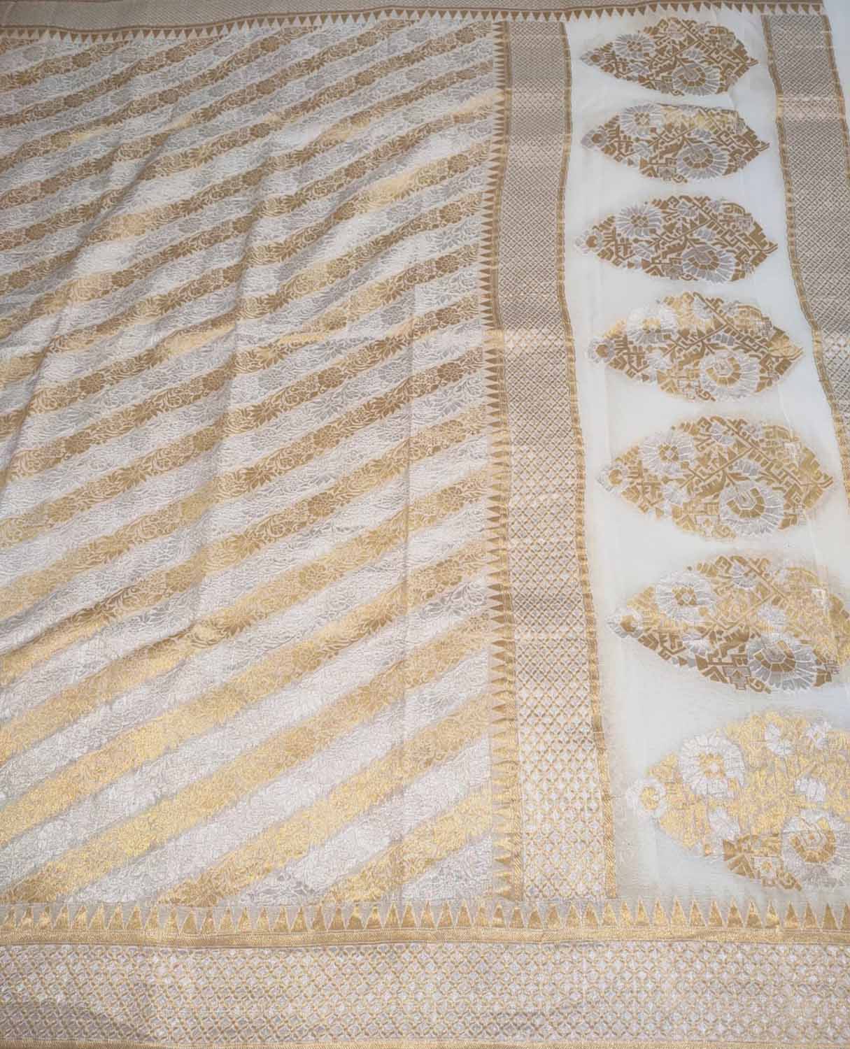 Dyeable Banarasi Handloom Pure Georgette Dupatta - Luxurion World