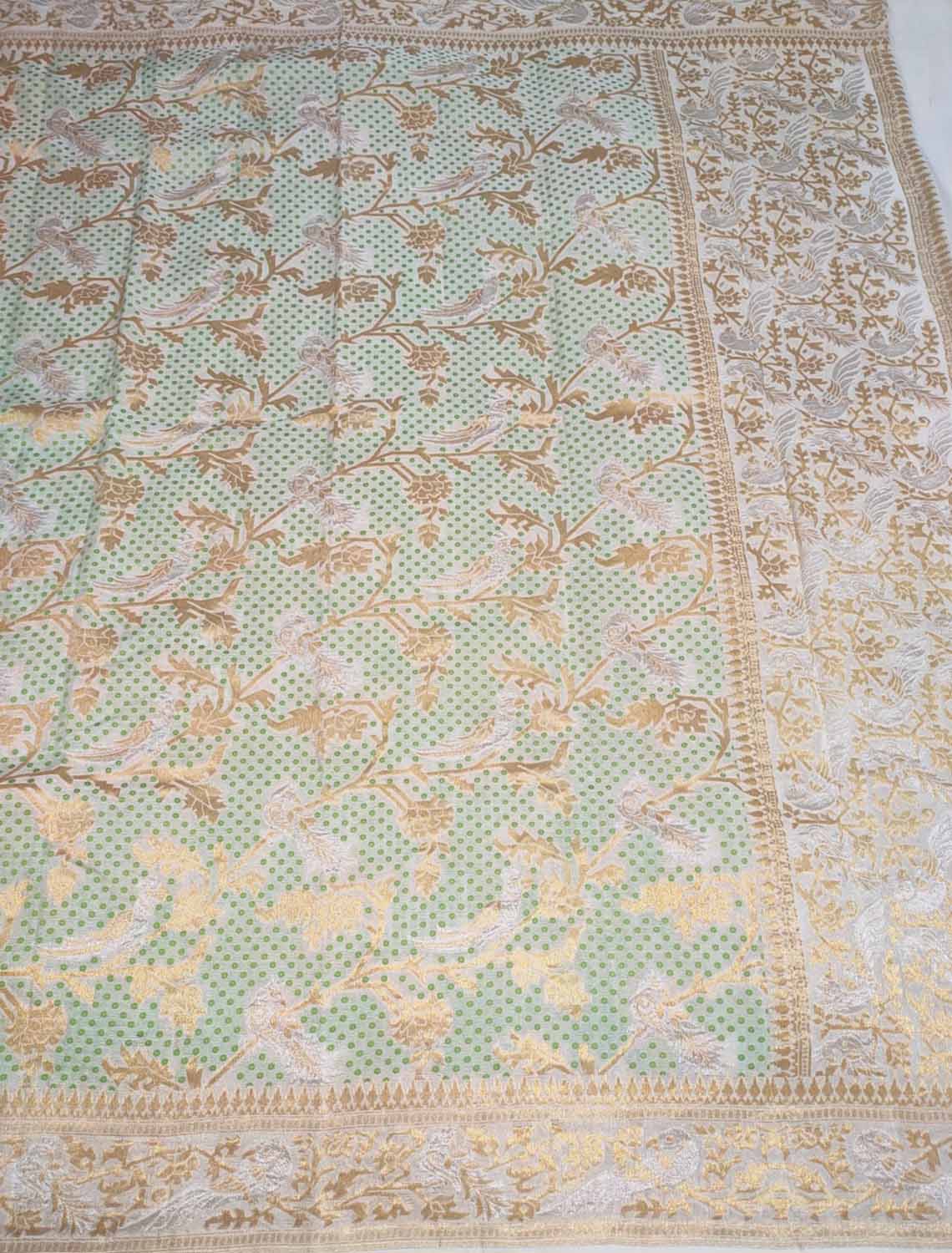 Green Banarasi Handloom Pure Georgette Dupatta - Luxurion World