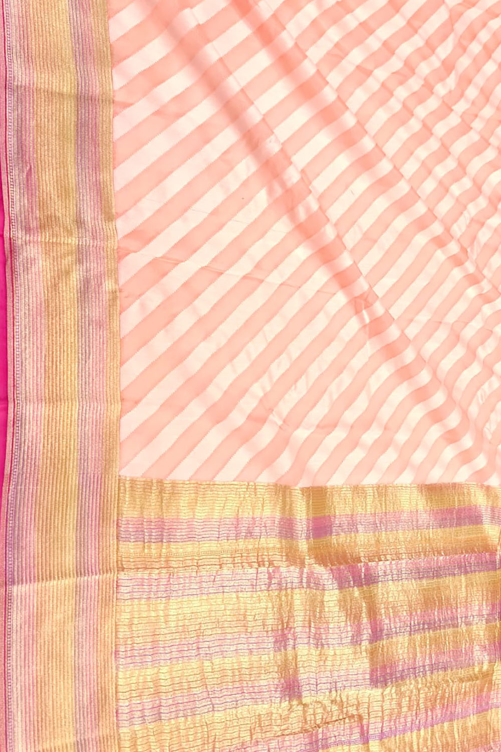 Peach Banarasi Handloom Georgette Dupatta - Luxurion World