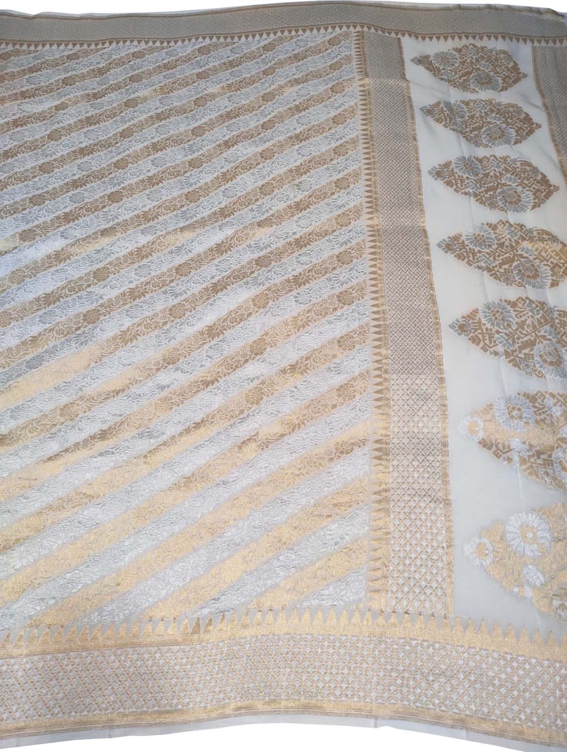 Dyeable Banarasi Handloom Pure Georgette Dupatta - Luxurion World