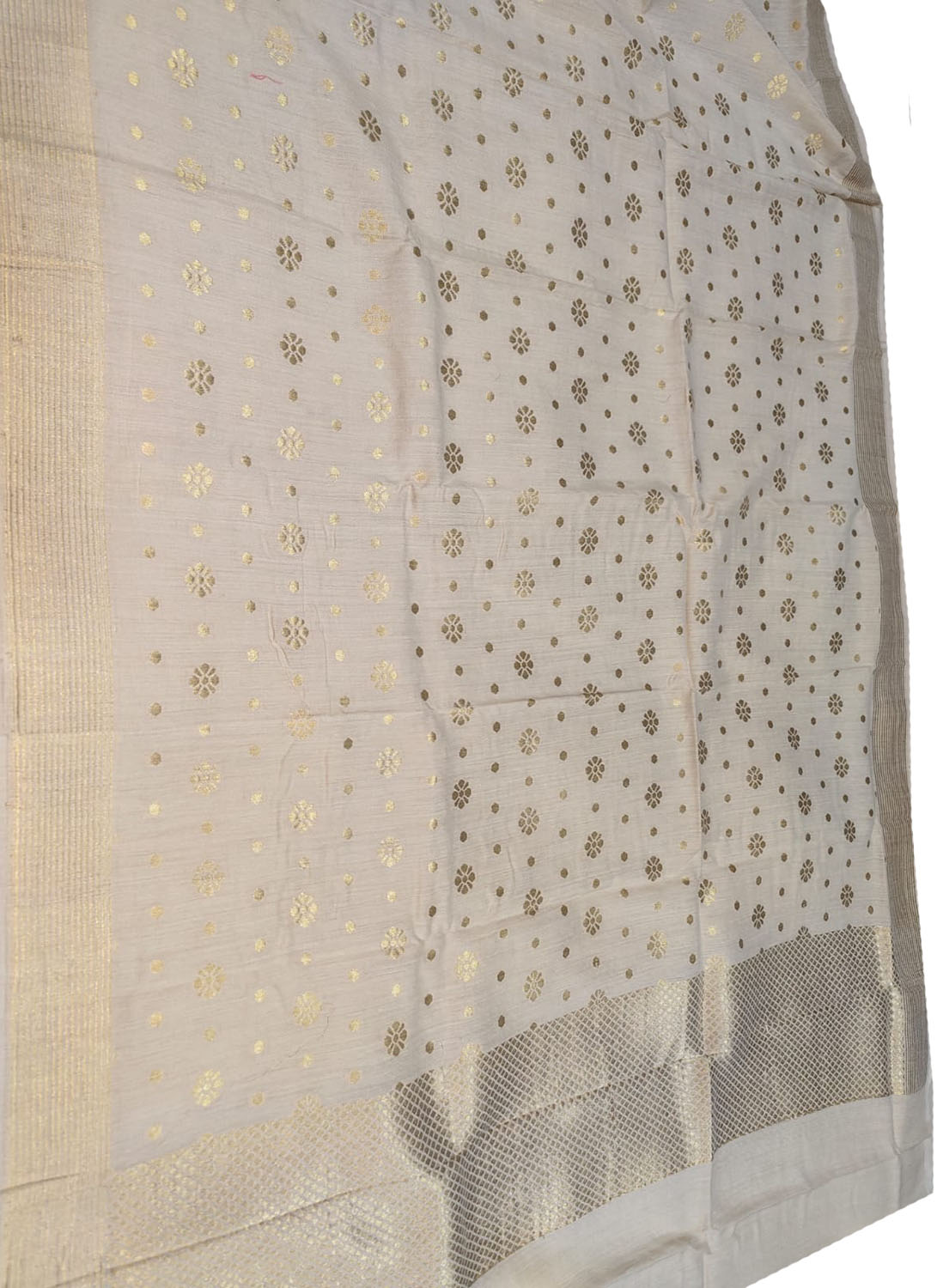 Exquisite Dyeable Banarasi Handloom Moonga Silk Dupatta: Pure Elegance - Luxurion World