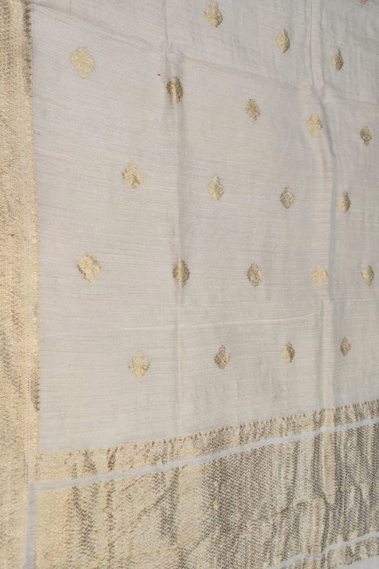 Dazzling Moonga Silk Dupatta: Vibrant Colors for Banarasi Handloom Lovers - Luxurion World