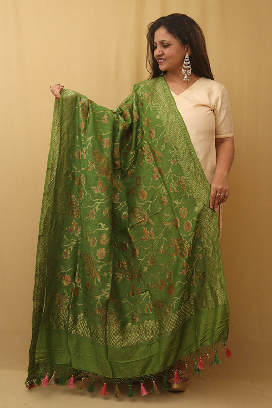 Green Banarasi Handloom Pure Moonga Silk Dupatta - Luxurion World