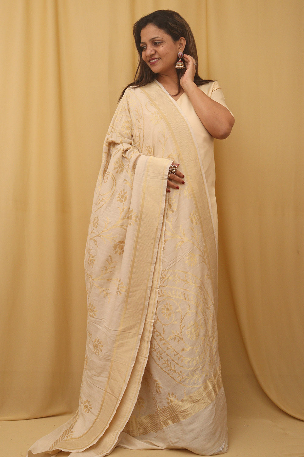Dyeable Banarasi Handloom Pure Moonga Silk Dupatta - Luxurion World