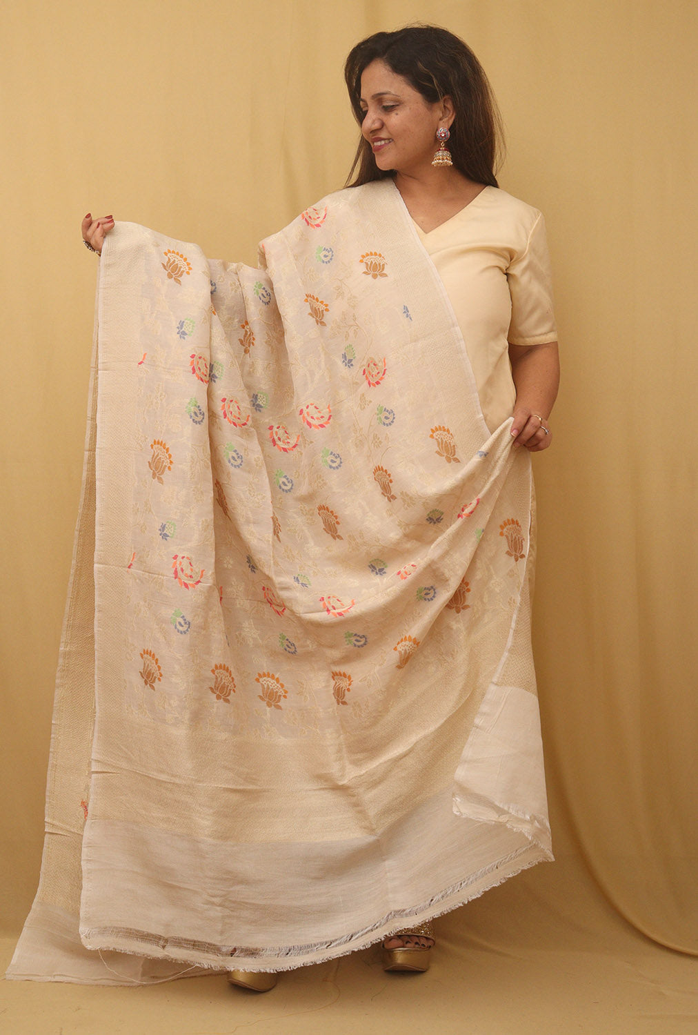 Dyeable Banarasi Handloom Pure Tussar Georgette Dupatta - Luxurion World