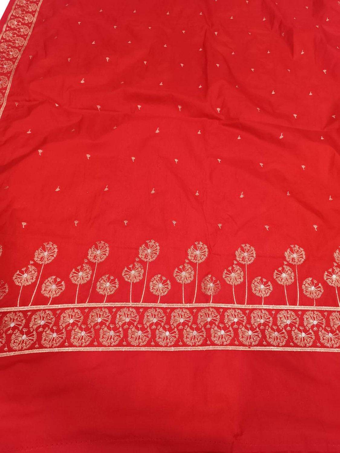 Red Banarasi Silk Dupatta - Luxurion World