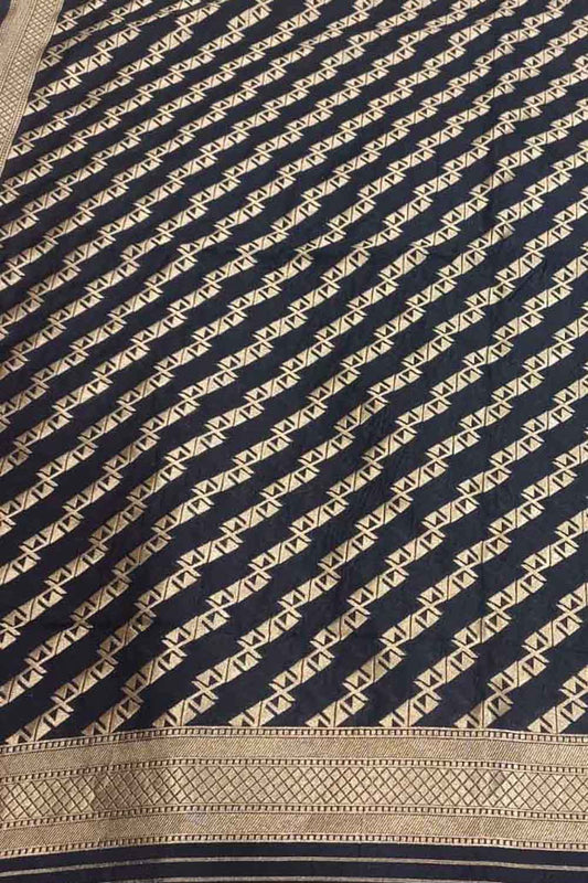 Black Banarasi Silk Dupatta - Luxurion World