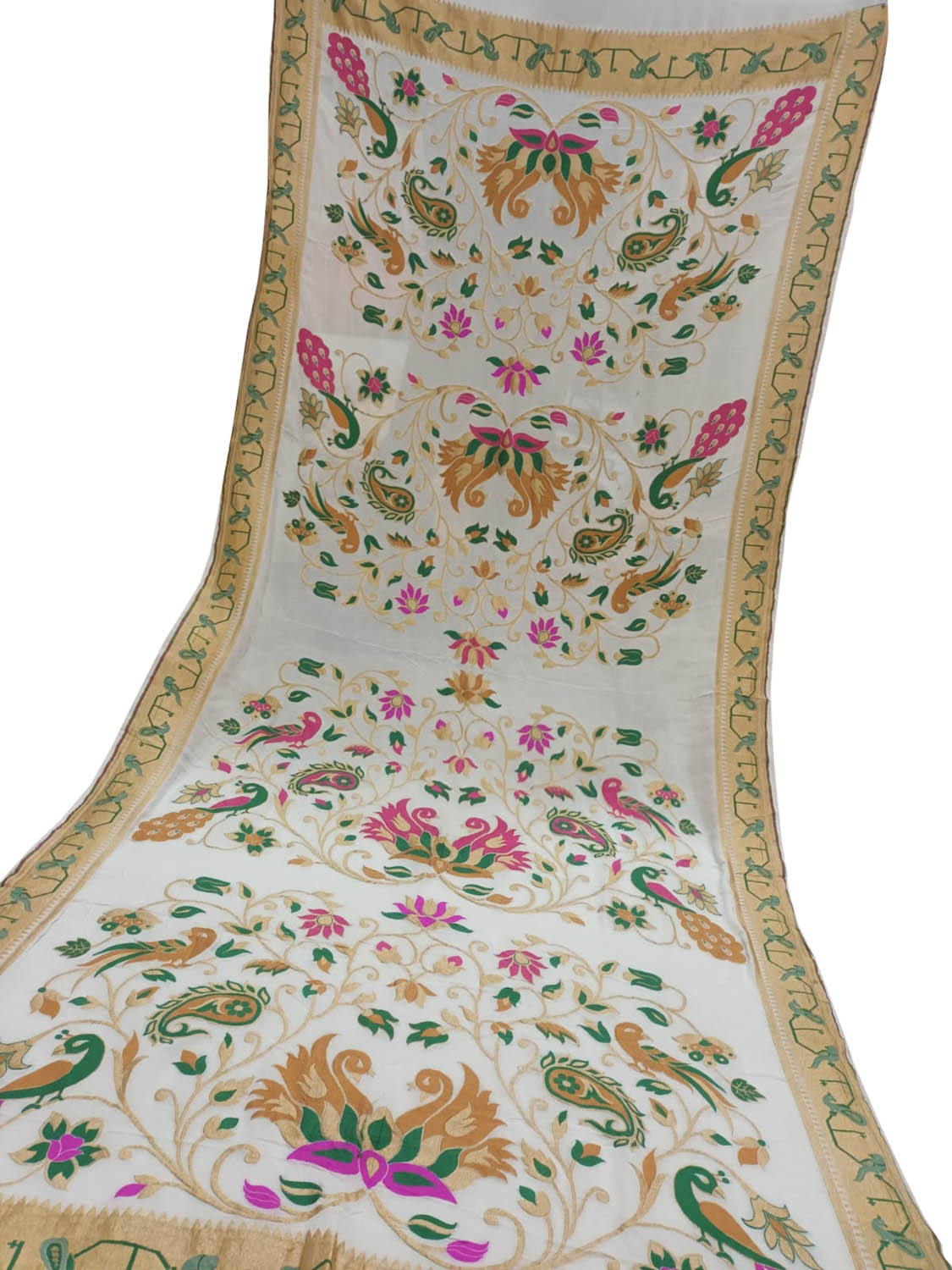 Dazzling Meenakari Dupatta: Exquisite Dyeable Banarasi Handloom Tussar Georgette - Luxurion World