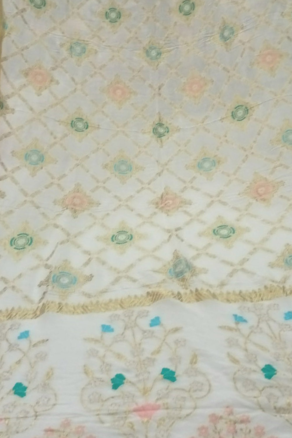 Exquisite Dyeable Banarasi Handloom Tussar Georgette Meenakari Dupatta: A Masterpiece of Elegance - Luxurion World