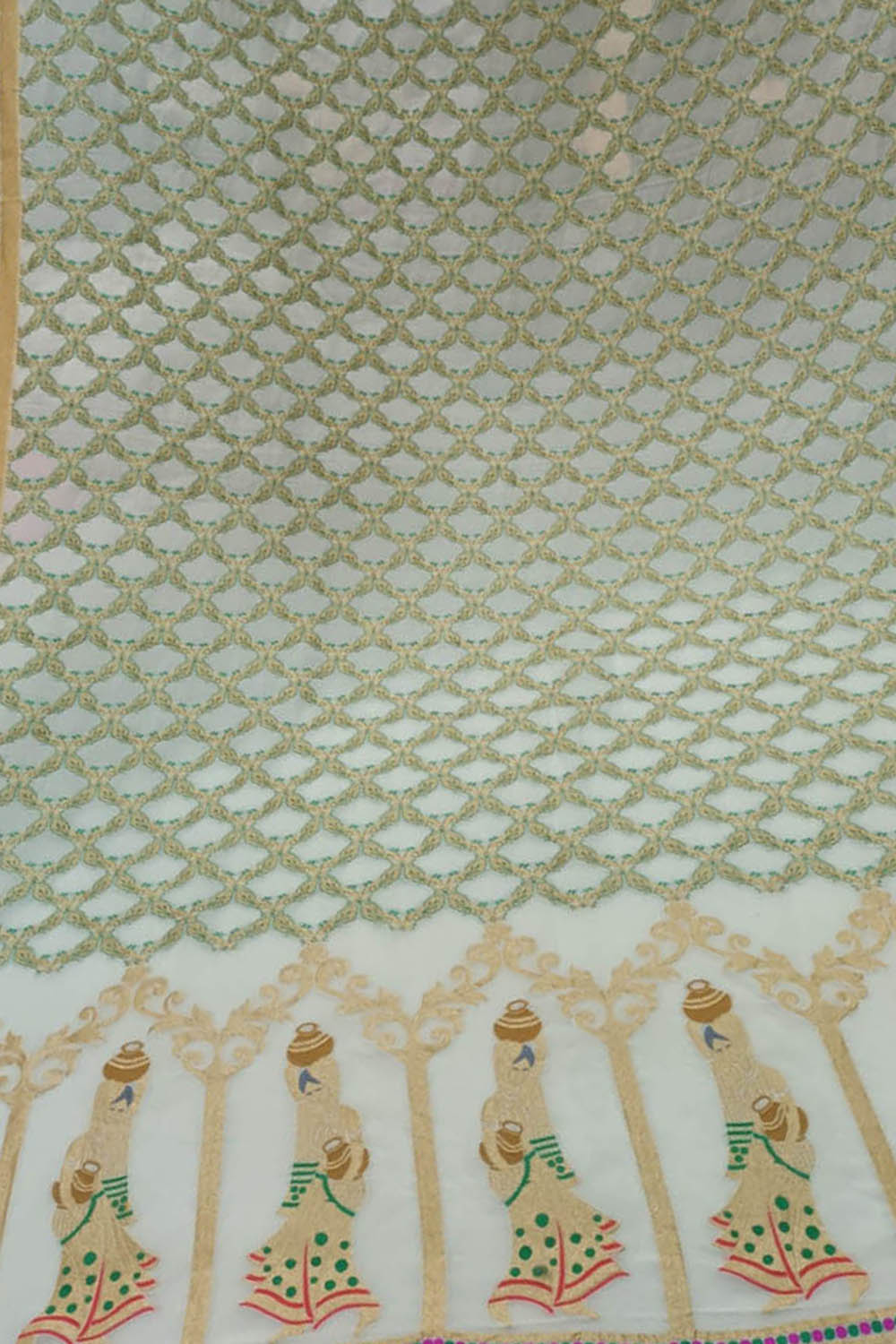 Exquisite Dyeable Banarasi Handloom Tussar Georgette Meenakari Dupatta: A Masterpiece of Elegance - Luxurion World