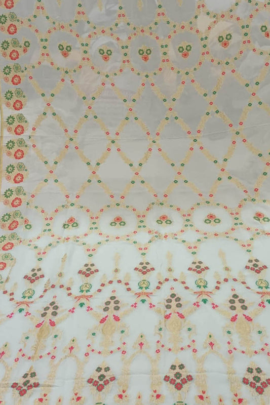 Exquisite Dyeable Banarasi Handloom Tussar Georgette Meenakari Dupatta: A Masterpiece of Elegance - Luxurion World