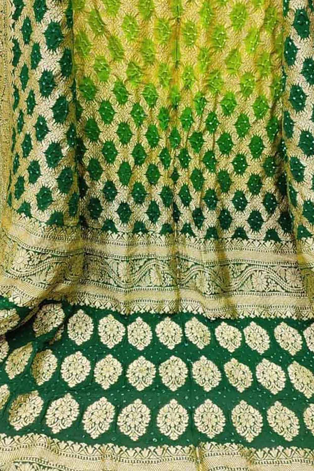 Green Banarasi Bandhani Handloom Pure Georgette Dupatta - Luxurion World