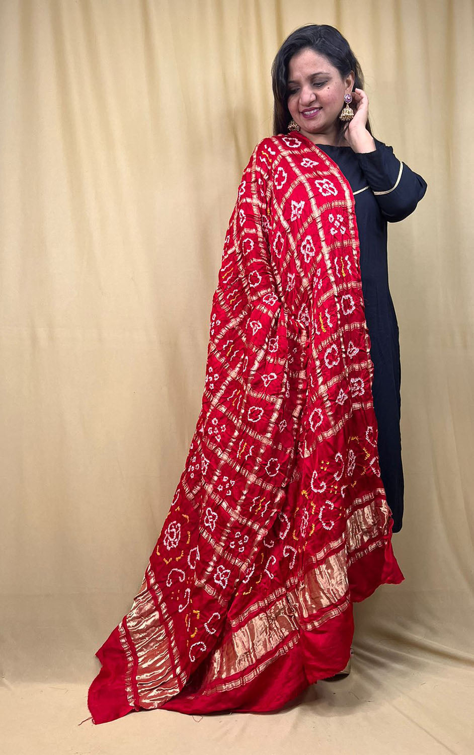Vibrant Red Bandhani Gajji Silk Dupatta - Pure Elegance - Luxurion World