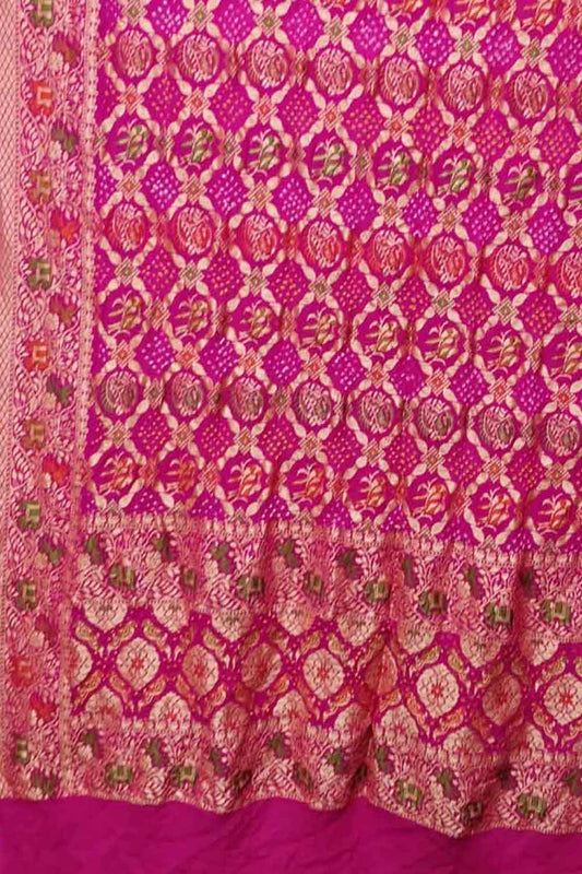 Pink Banarasi Bandhani Pure Georgette Meenakari Dupatta: Exquisite Elegance and Traditional Charm - Luxurion World