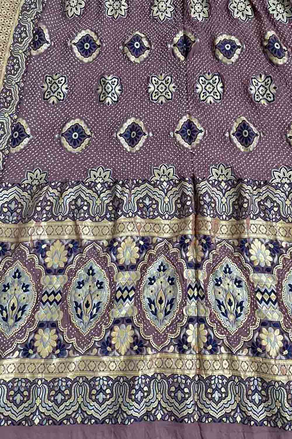 Purple Banarasi Bandhani Pure Georgette Dupatta - Luxurion World