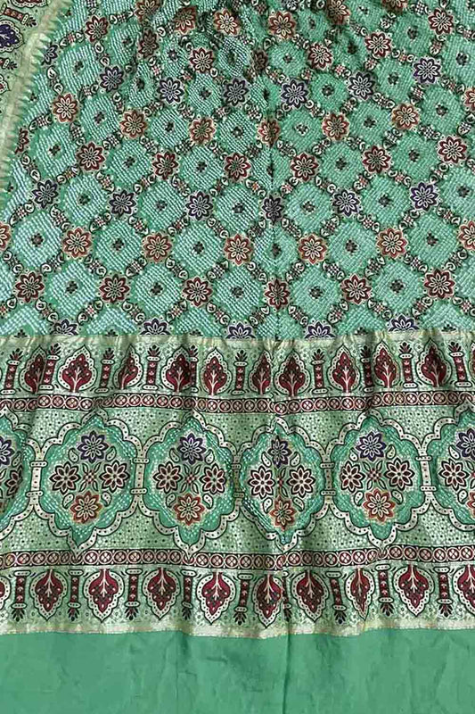 Green Banarasi Bandhani Pure Georgette Meenakari Dupatta: Exquisite Elegance and Traditional Charm - Luxurion World