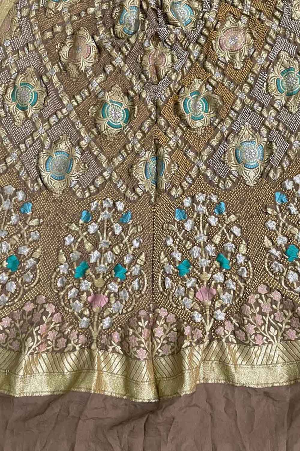 Exquisite Brown Banarasi Bandhani Georgette Dupatta: Pure Elegance - Luxurion World