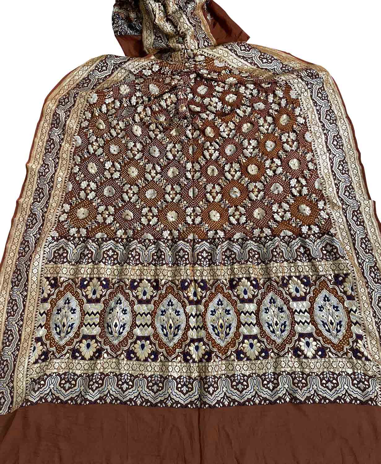 Elegant Brown Banarasi Bandhani Georgette Dupatta: A Timeless Accessory - Luxurion World