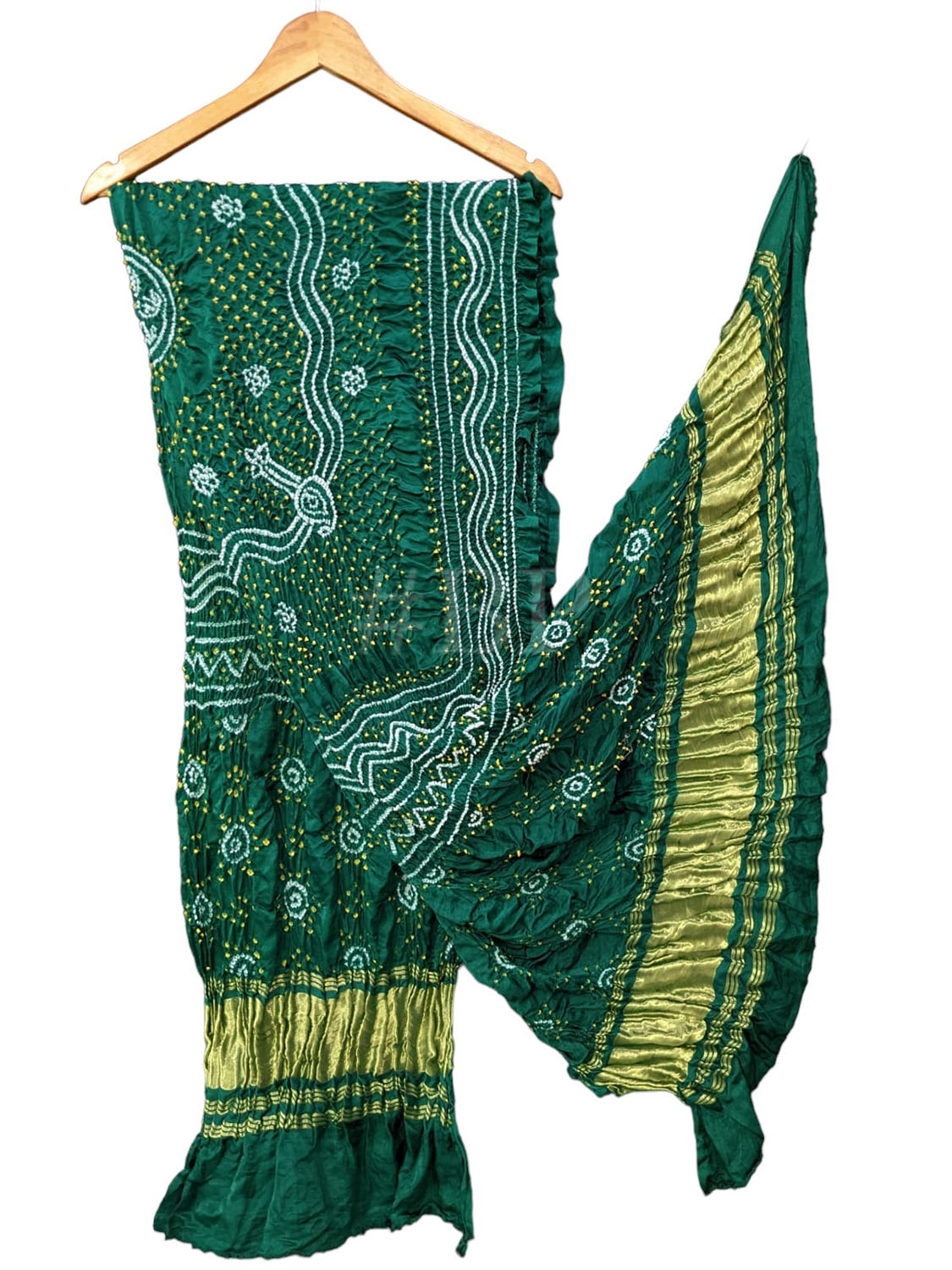 Stunning Green Bandhani Gajji Silk Dupatta for Elegant Style - Luxurion World