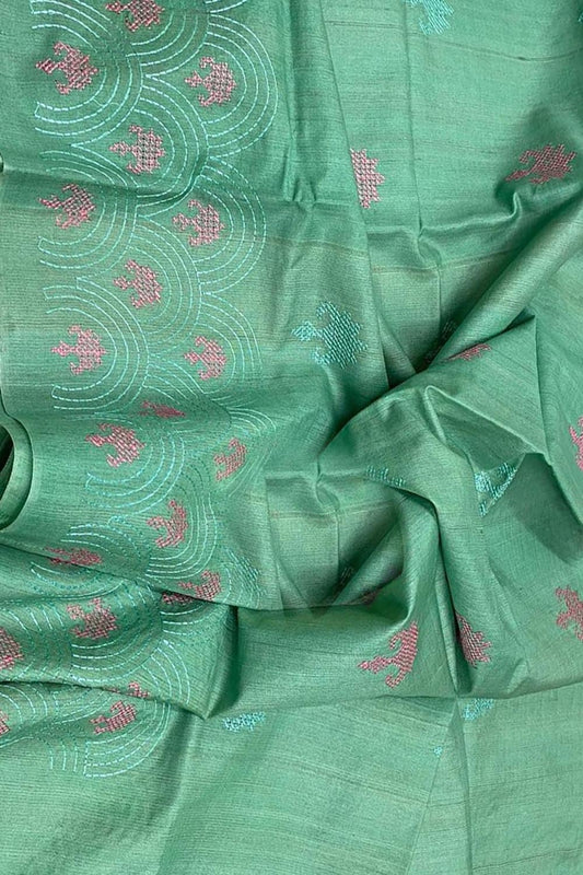 Get the Best Green Bhagalpur Pure Tussar Silk Dupatta Online - Shop Now! - Luxurion World