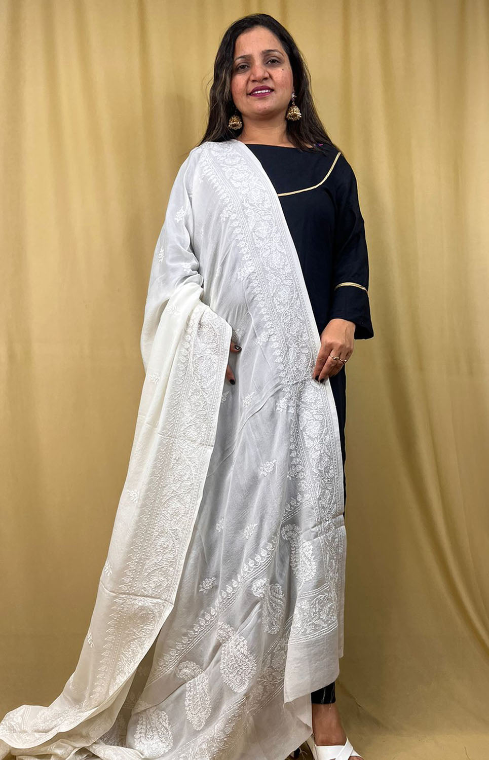 Chic Chikankari Chiffon Dupatta: Dyeable & Embroidered - Luxurion World