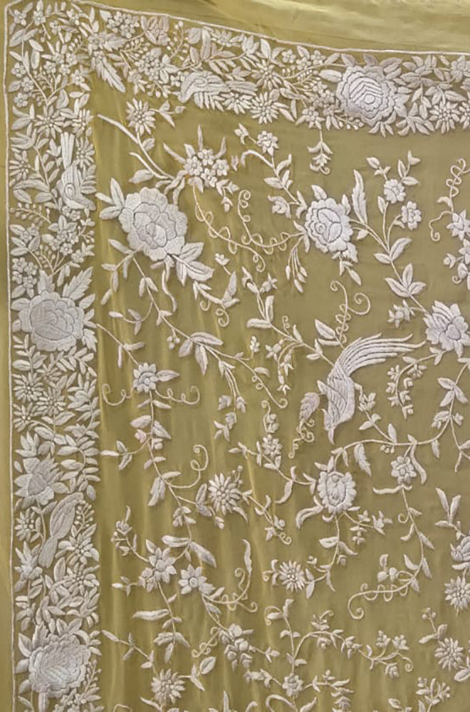 Yellow Hand Embroidered Parsi Pure Georgette Floral Design Dupatta - Luxurion World