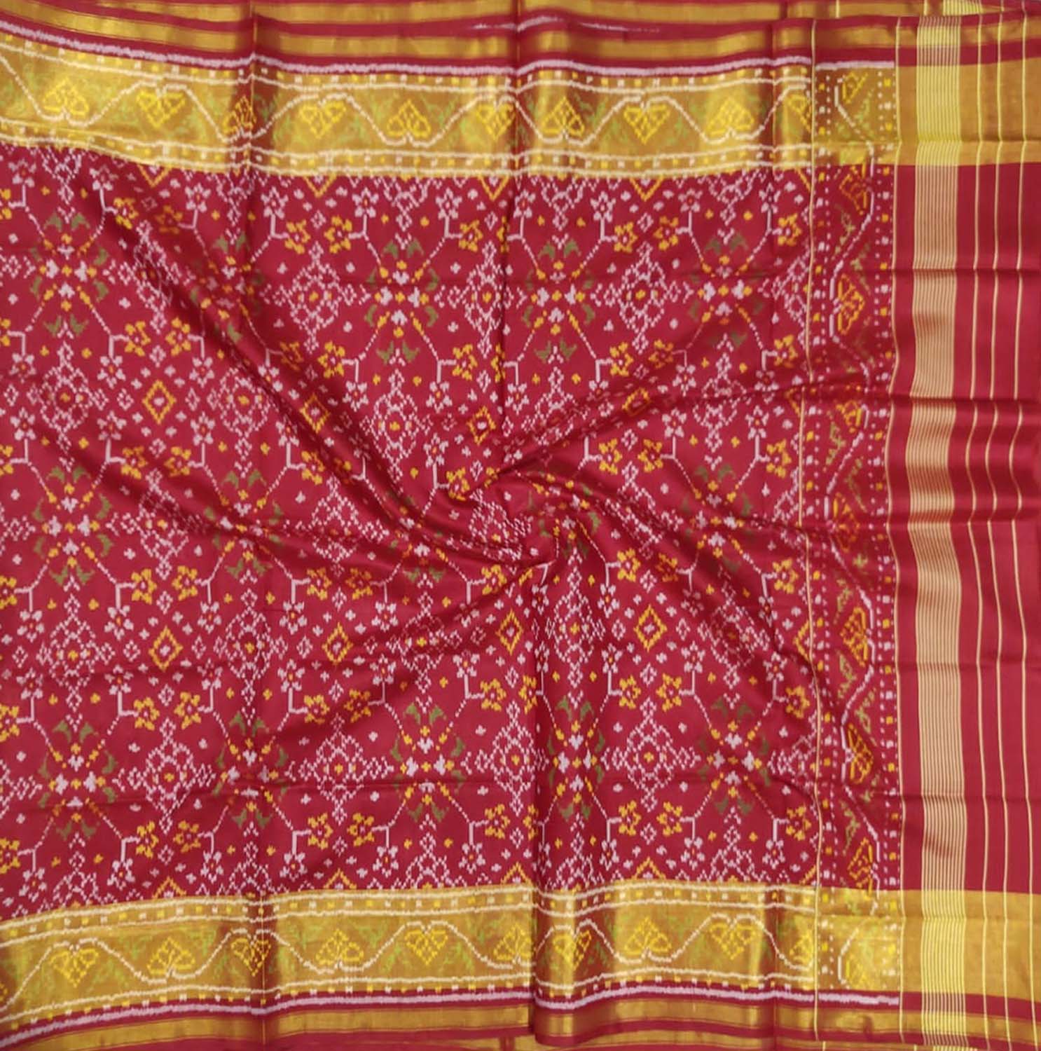 Red Handloom Single Ikat Patola Pure Silk Dupatta - Luxurion World