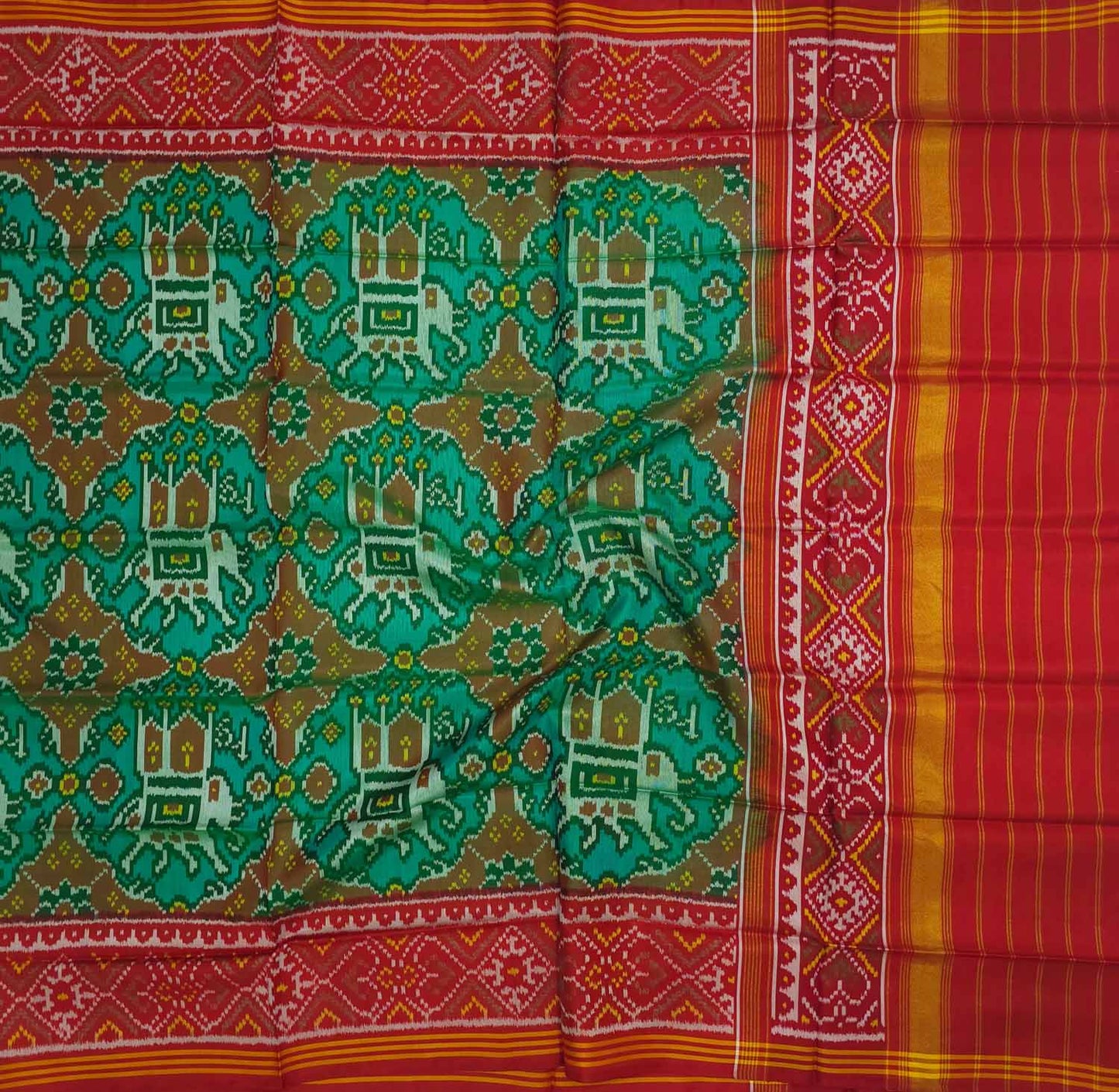 Exquisite Green Semi Patan Patola Handloom Pure Silk Dupatta - Luxurion World