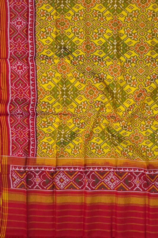 Stunning Yellow Patan Patola Silk Dupatta: Handloom Elegance