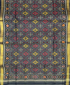 Black Handloom Patola Single Ikat Pure Silk Dupatta - Luxurion World