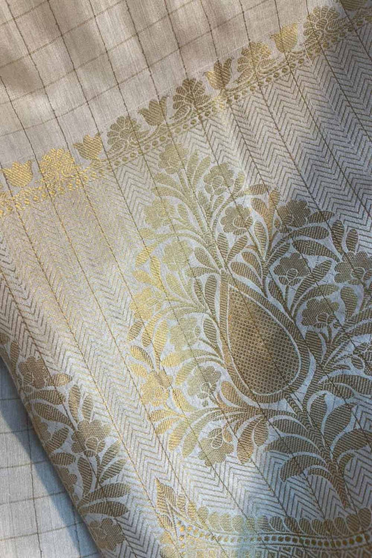 Dyeable Banarasi Handloom Pure Moonga Silk Fabric ( 1 Mtr )