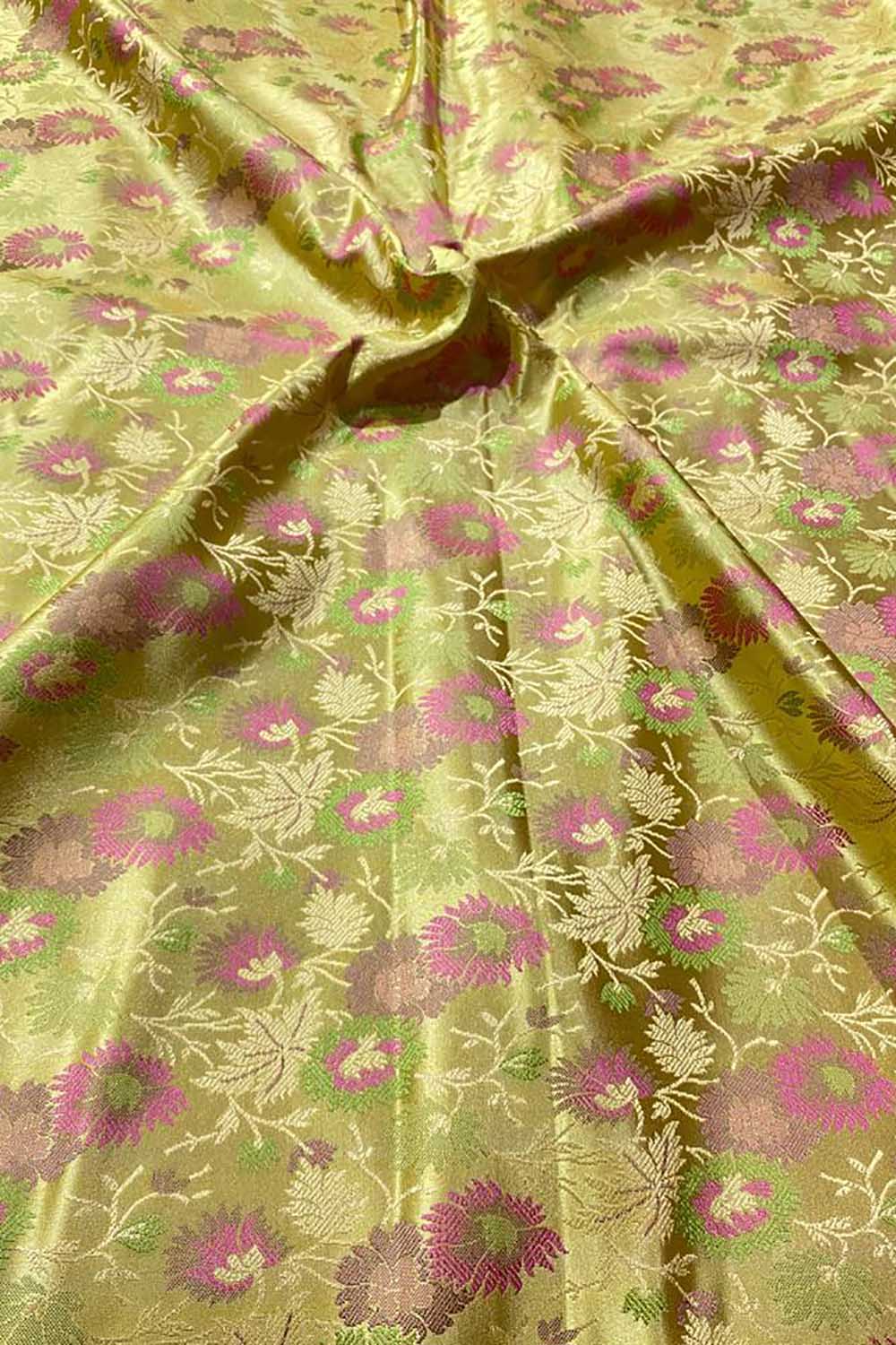 Shop Multicolor Banarasi Silk Tanchui Jamawar Brocade Fabric - 1 Mtr