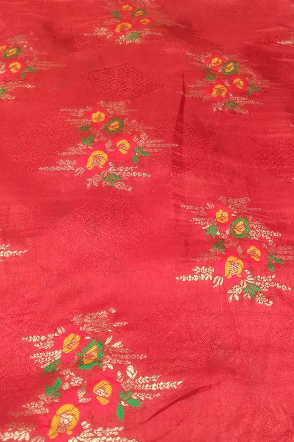 Red Banarasi Meenakari Dola Silk Fabric ( 1 Mtr )