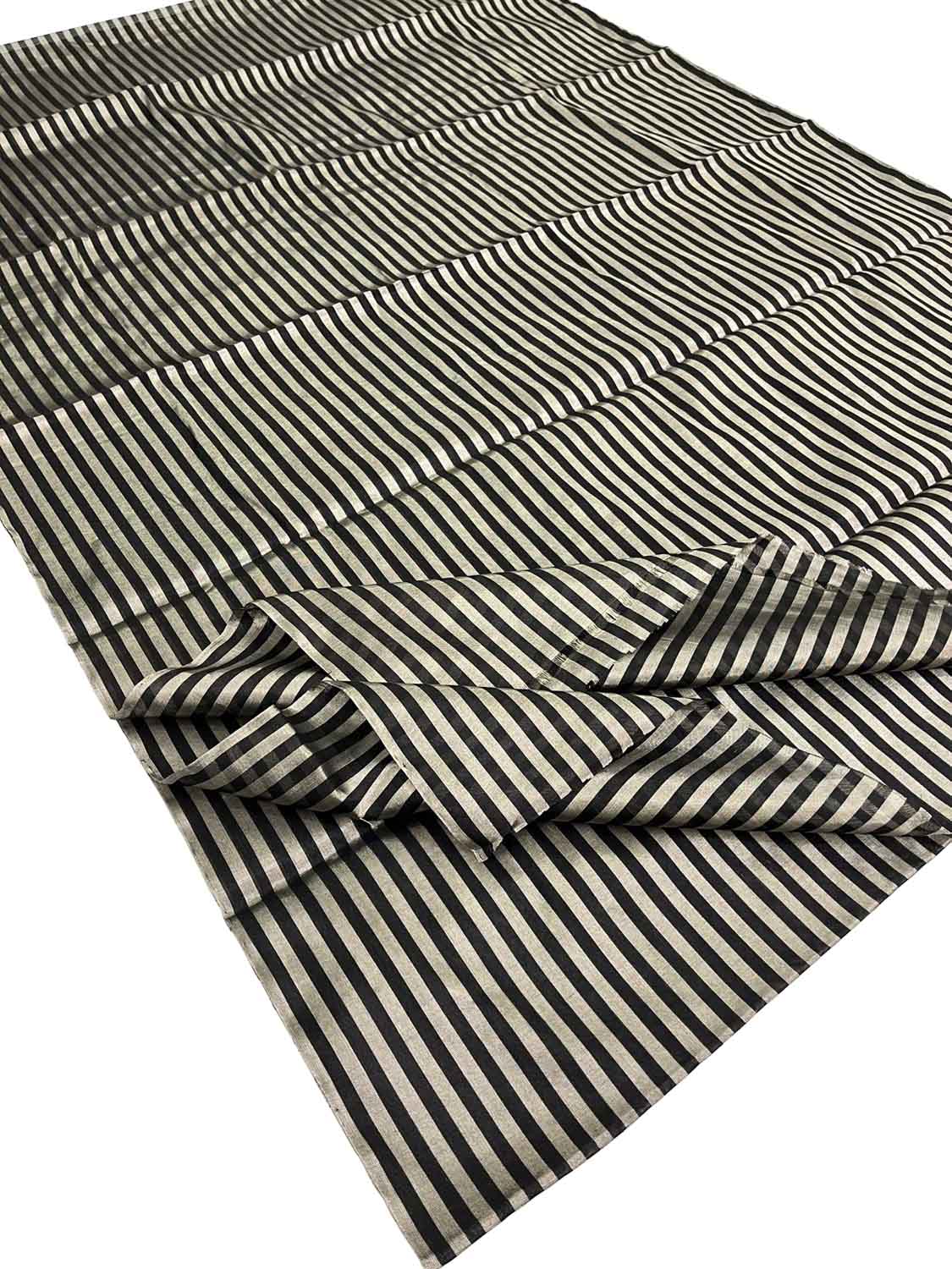 Black And Silver Handloom Chanderi Pure Tissue Silk Fabric ( 1 Mtr ) - Luxurion World