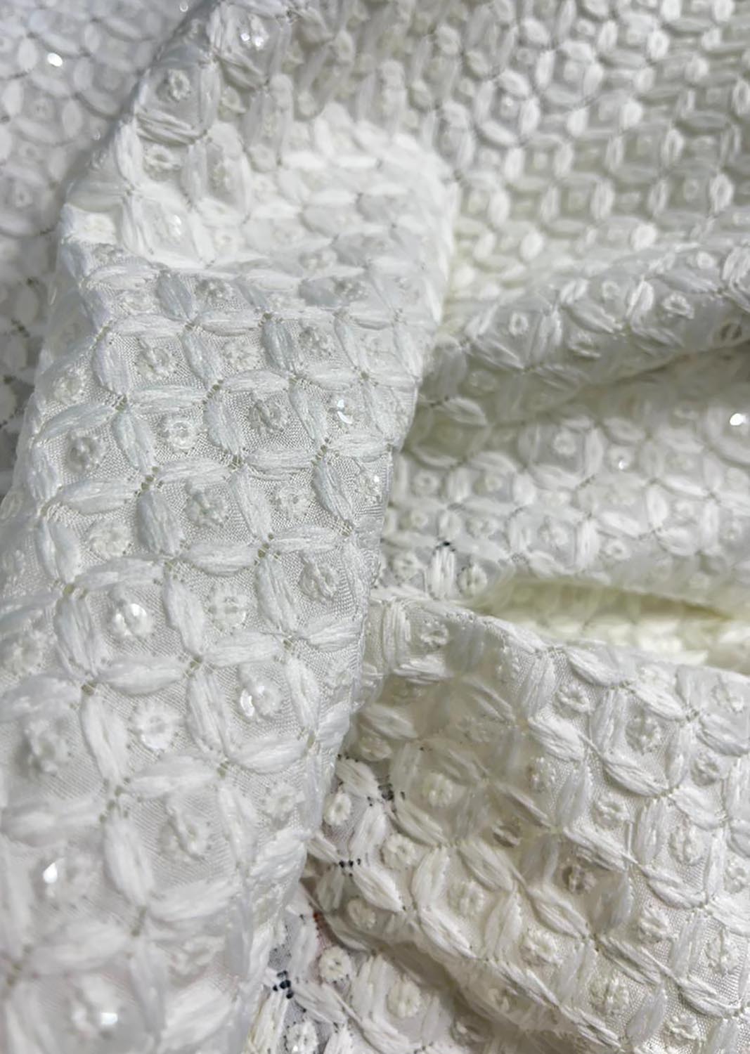 Off White Embroidered Chikankari Cotton Fabric ( 1 Mtr ) - Luxurion World
