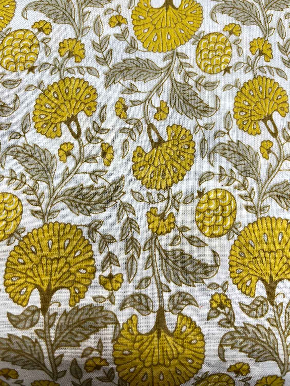 Off White Digital Printed Cotton Fabric ( 1 Mtr ) - Luxurion World