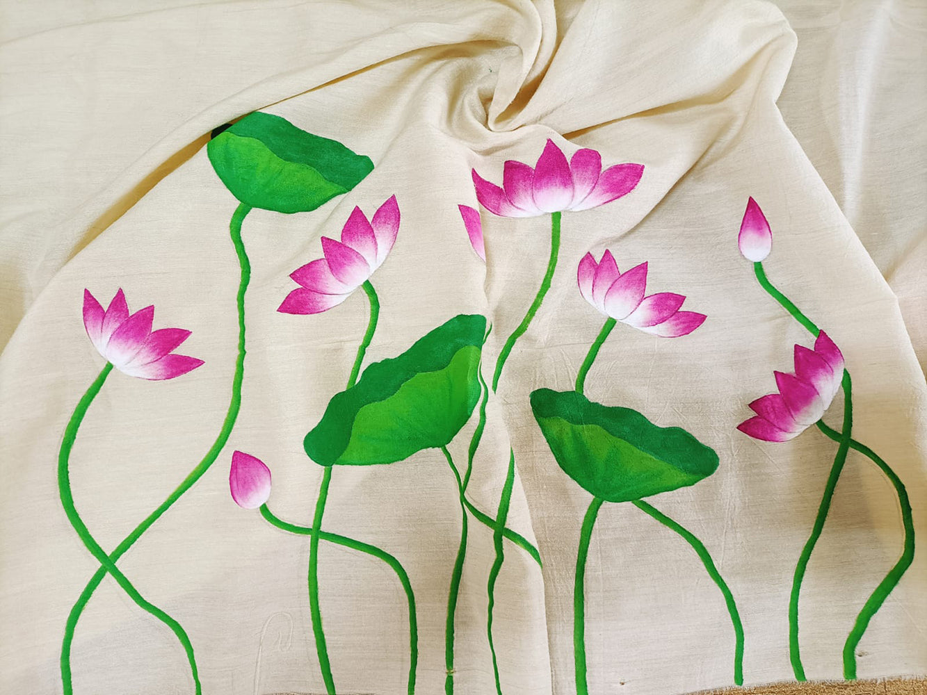 Pastel Hand Painted Pure Moonga Silk Blouse Fabric (1 Mtr) - Luxurion World