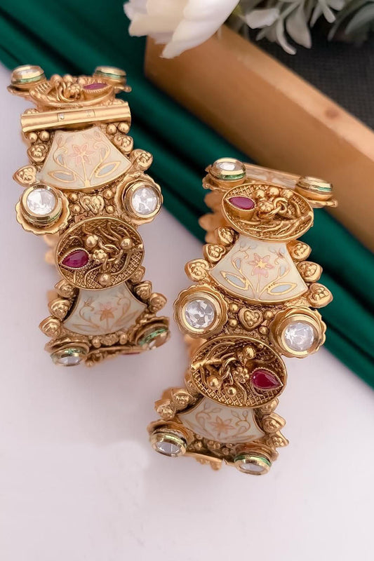 Golden Kundan Bangles - Luxurion World