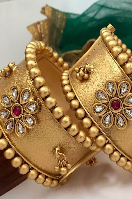 Golden Kundan Bangles - Luxurion World