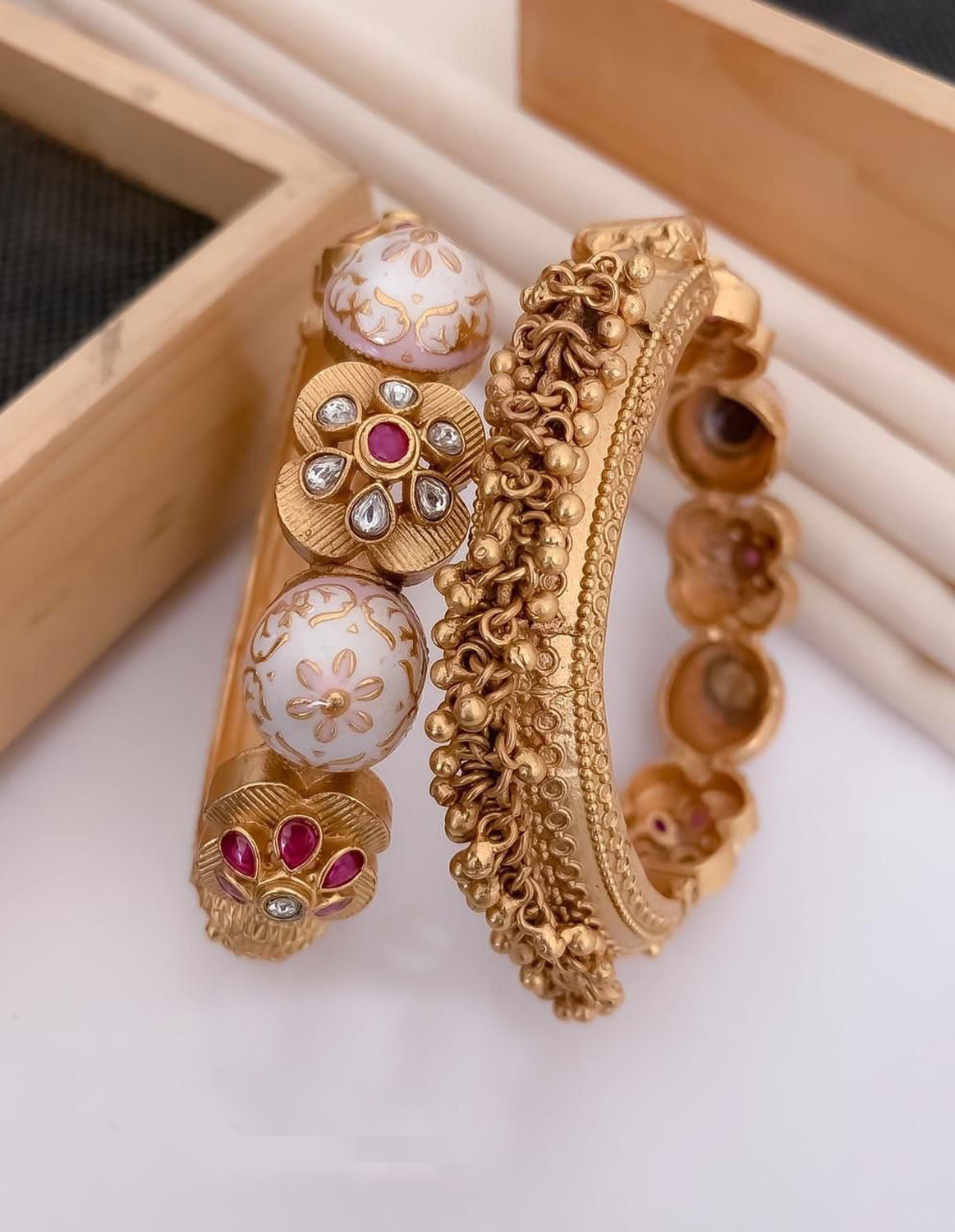 Golden Kundan Bangles - Luxurion World
