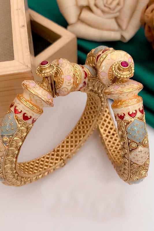 Golden Kundan Bangles - Luxurion World