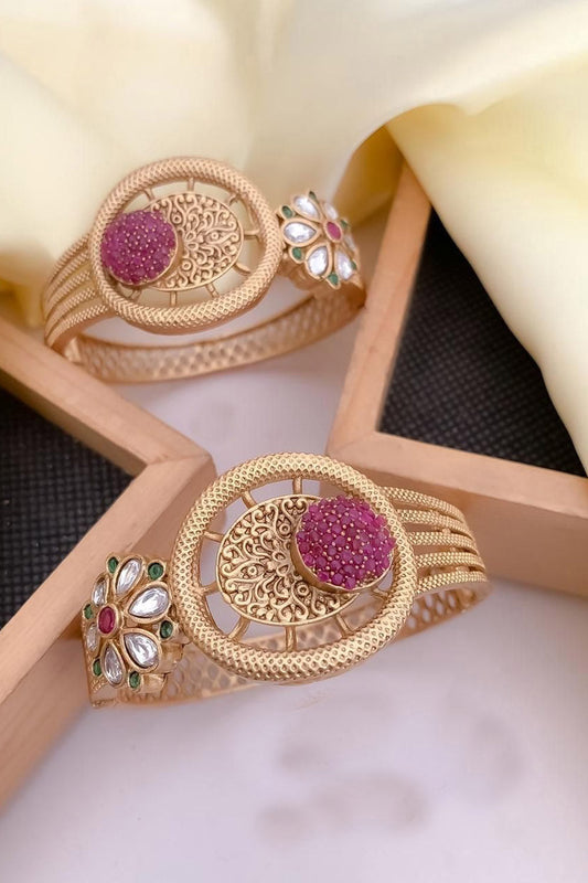Golden Kundan Bangles - Luxurion World