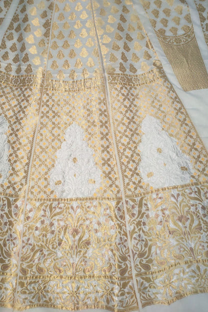 Dyeable Banarasi Handloom Pure Georgette Unstitched Lehenga Set - Luxurion World