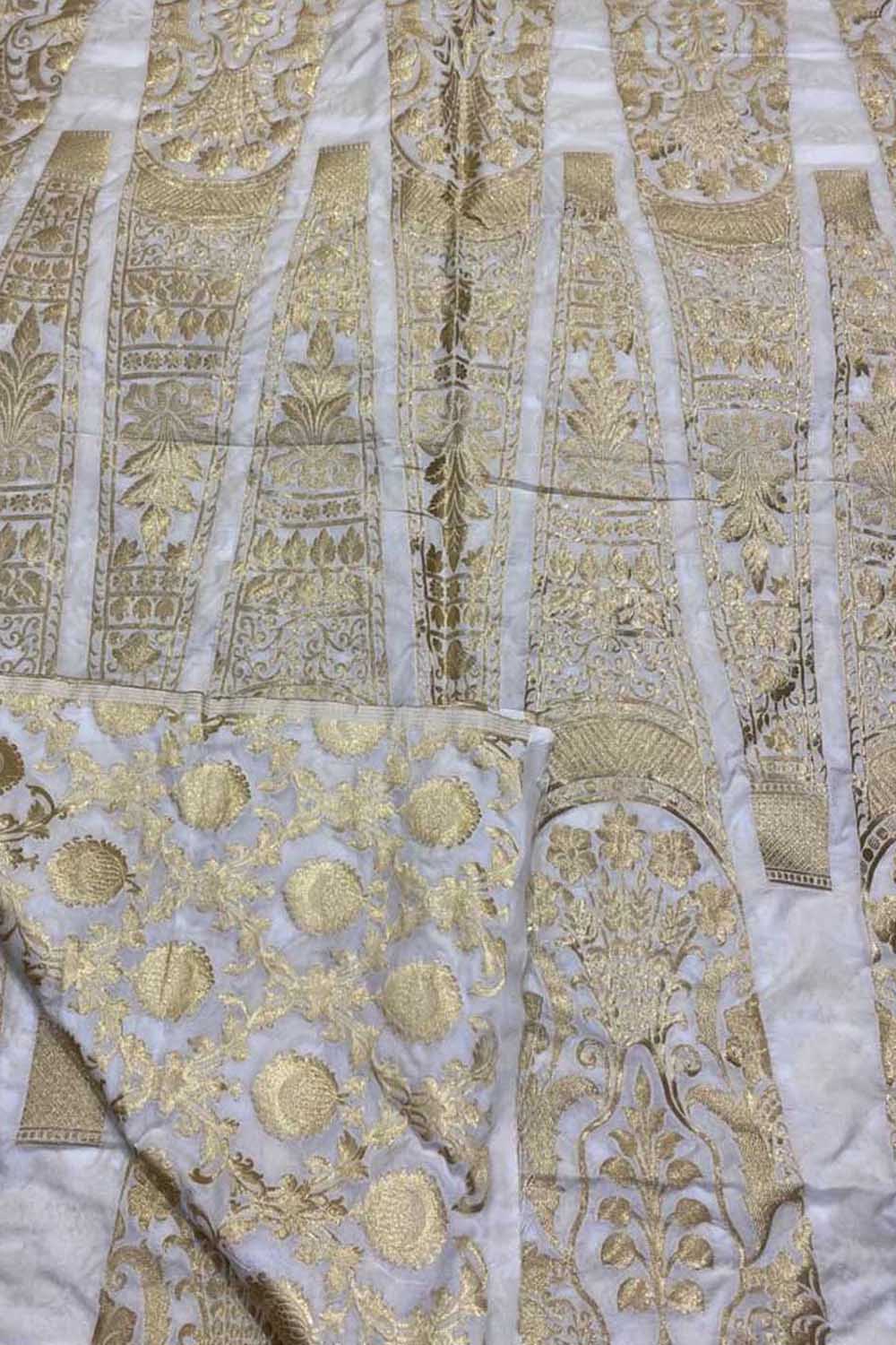 Dazzling Dyeable Banarasi Silk Lehenga: Unstitched Elegance - Luxurion World