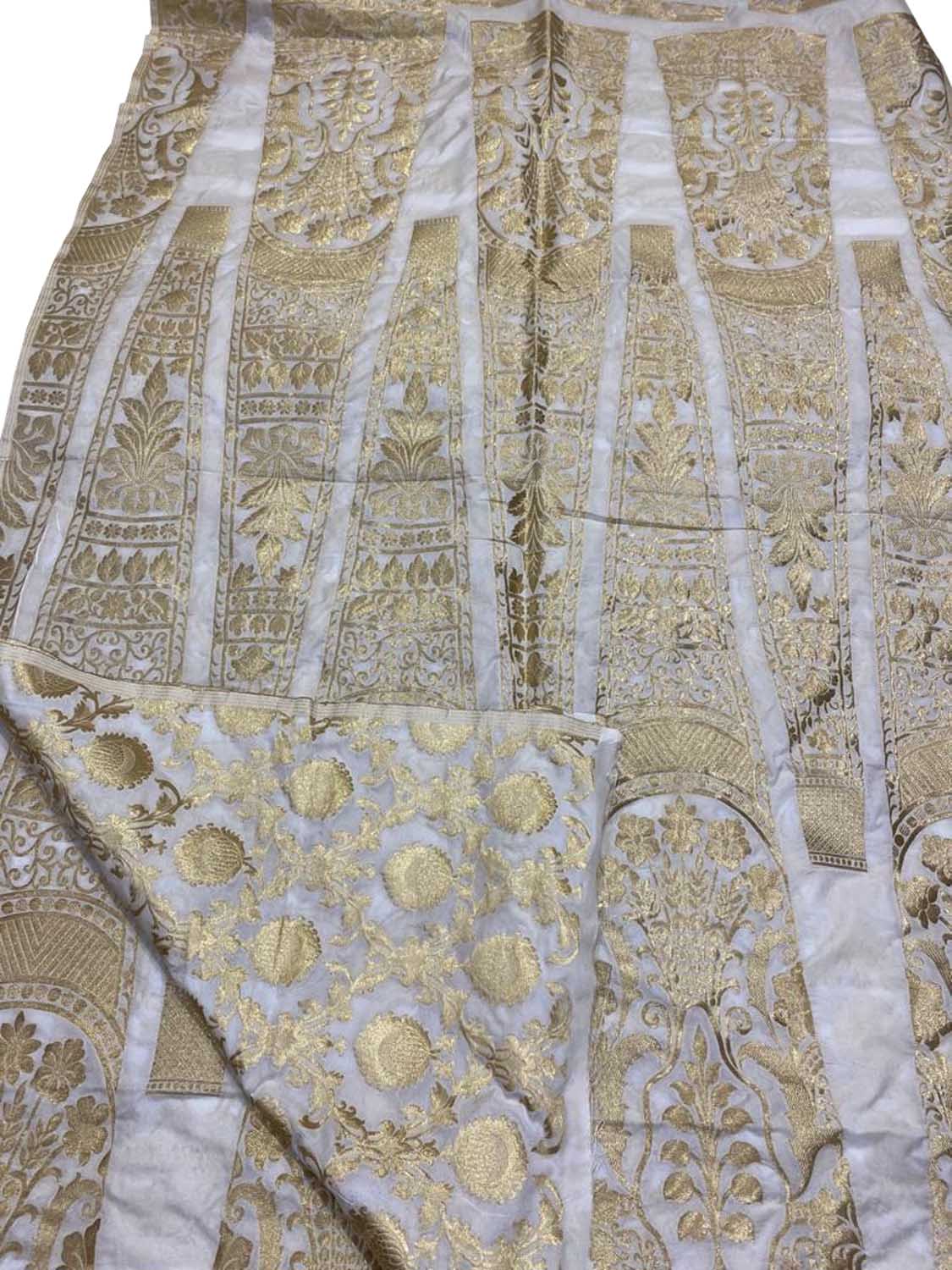 Dazzling Dyeable Banarasi Silk Lehenga: Unstitched Elegance - Luxurion World