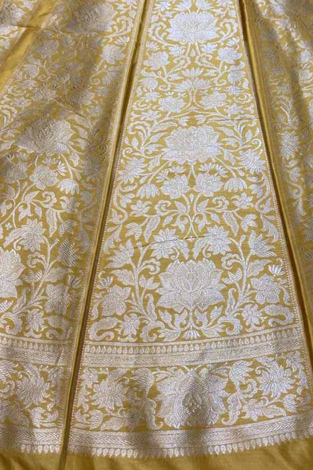 Yellow Katan Silk Banarasi Lehenga Set - Handloom Pure Elegance - Luxurion World