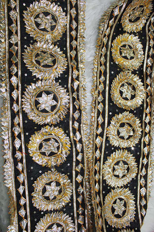 Elegant Black Gota Lace: Timeless Charm for Traditional Wear - Luxurion World